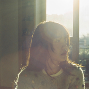 人妻屈辱解开衣扣
